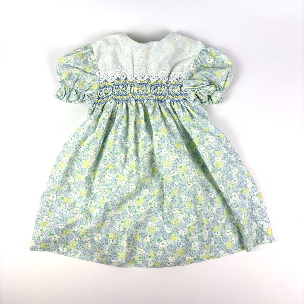 VTG Polly Flinders Smocked Floral Dress‎ Girls 4T Blue Embroidered Prairie Cttge